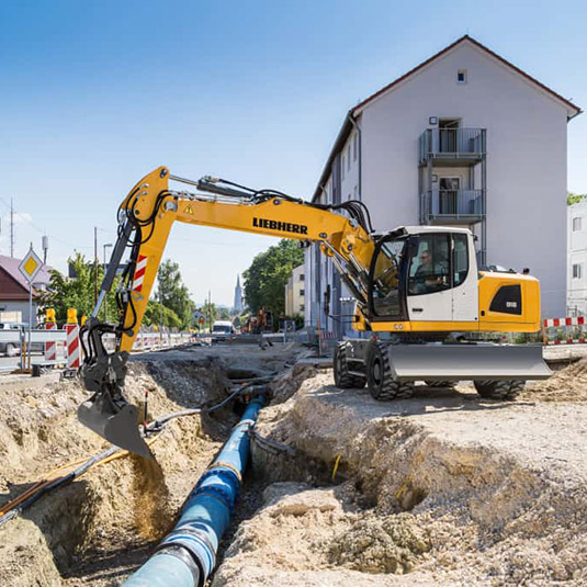 11. TANNER-Hochschulwettbewerb Liebherr-Bagger in Aktion